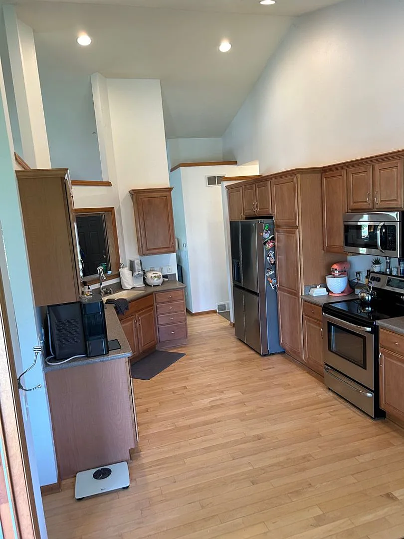 Building Photo - 9402 Eagle Nest Ln