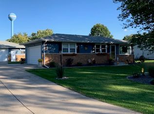 2616 S Cameron Ln, Peoria, IL