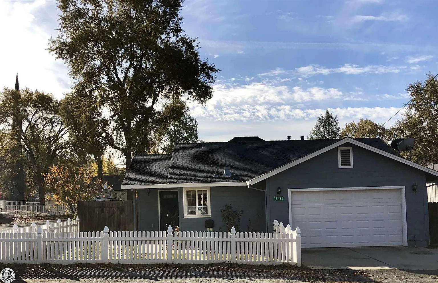18497 Baker Ave photo 1