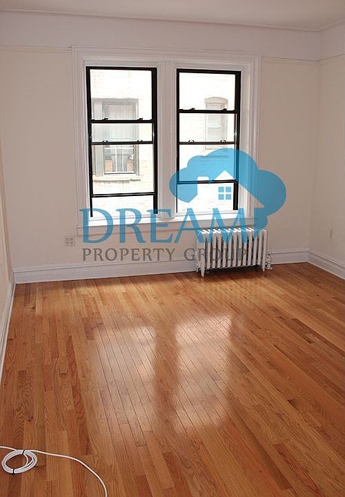 1st image of 4323 40th St APT 4F