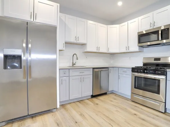 502 Broadway #302, Bayonne, NJ 07002