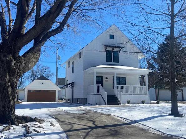 412 3rd St NW, Buffalo Center, IA 50424