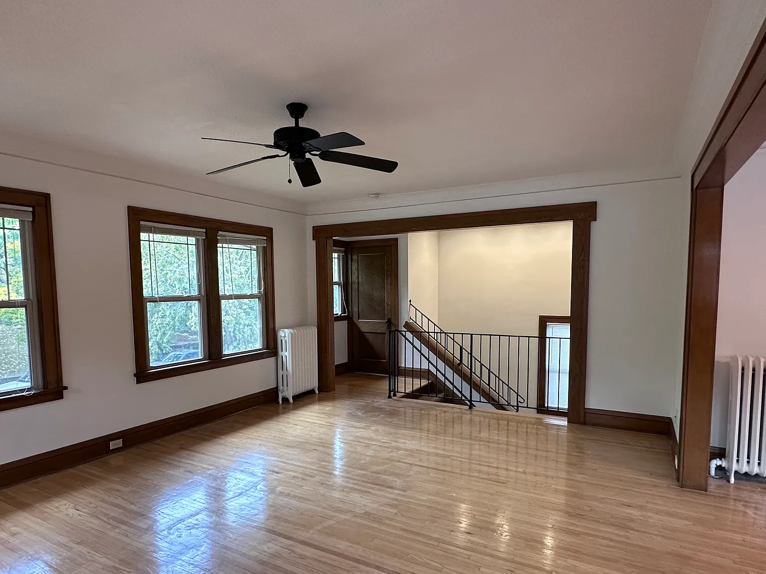 2 bed, 1500 sqft, $1,850 — Photo 3
