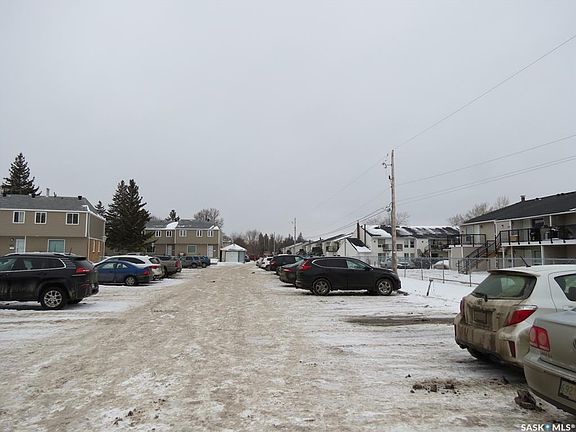 3rd image of 3926 Castle ROAD