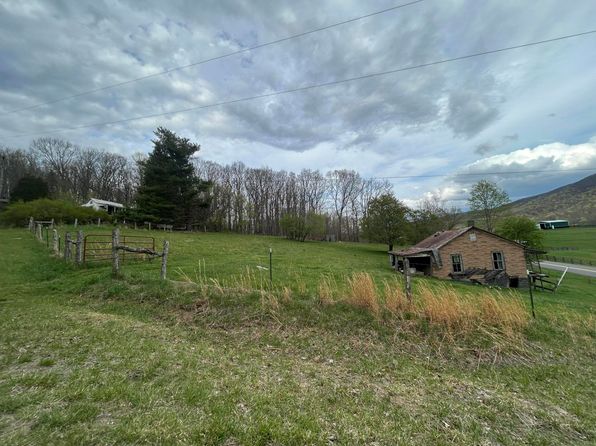3358 Zenith Rd, Gap Mills, WV 24941