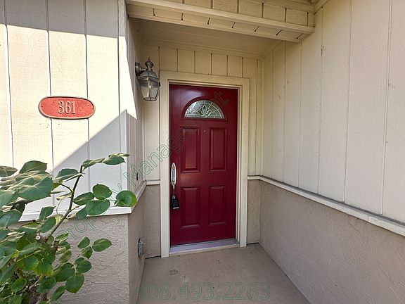 4th image of 361 Rosemont Dr