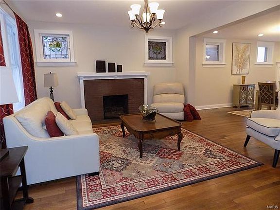 3rd image of 5824 Degiverville Ave