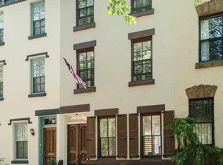 2122 Green St, Philadelphia, PA 19130
