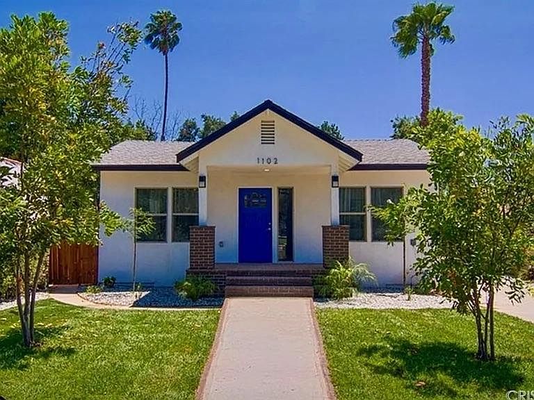 1st image of 1102 N El Molino Ave
