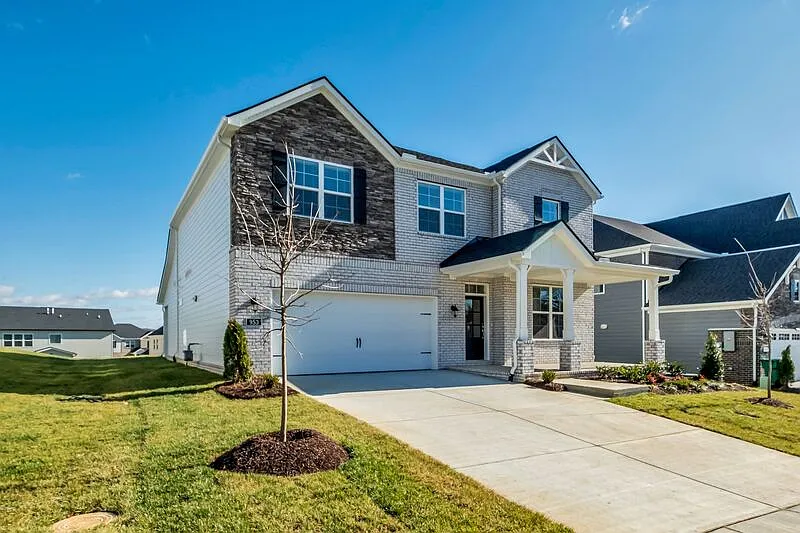 5 bed, 4.0 bath, 2884 sqft, $3,700 — Photo 4