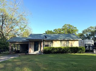 19 Beechwood Ln, Natchez, MS 39120