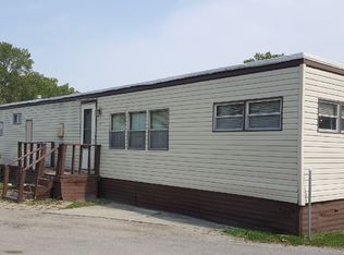 1 Catherine, Justice, IL 60458