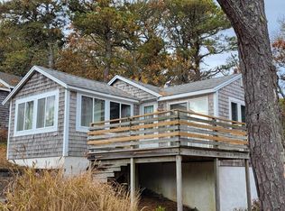 22 Pine Knoll Ave, Chatham, MA 02633