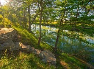 359 Beaver Rd, Ingram, TX 78025