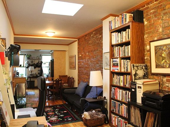 3rd image of 675 Union St APT 1