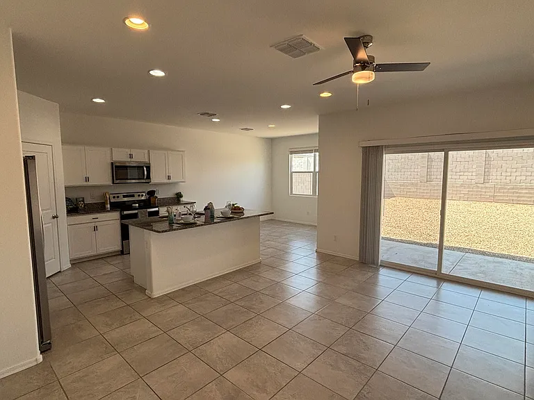 1136 W Sand Canyon Ct — Photo 3