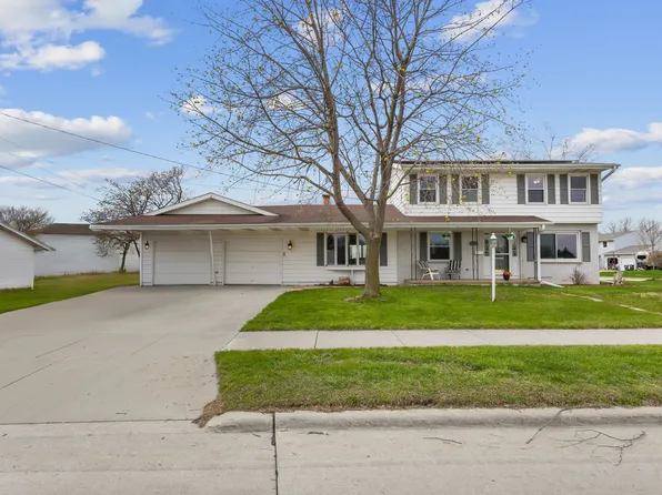 133 W Bell St, Neenah, WI 54956