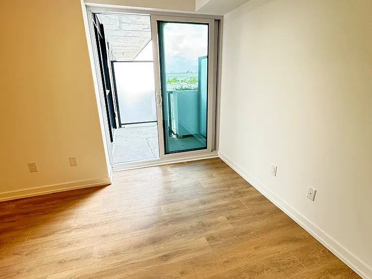1100 Sheppard Ave W #833 — Photo 13