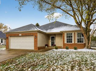 108 Beveled Glass Ln, Georgetown, KY 40324