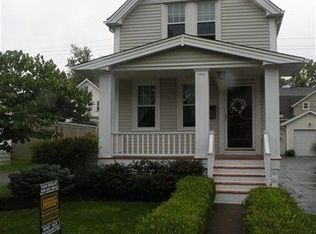 19235 Riverview Ave, Rocky River, OH 44116