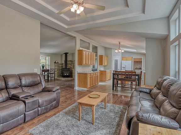 4th image of 41103 N Running Deer Ln