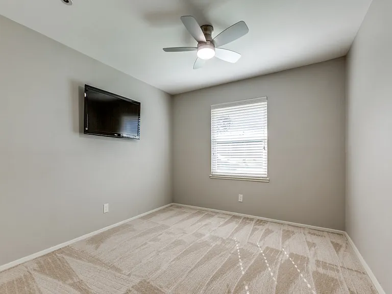 6707 Hillwood Ln — Photo 26