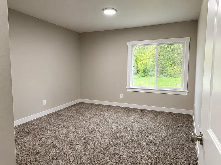 4131 54th Ave NE — Photo 11