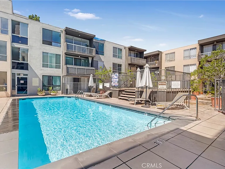 1745 Camino Palmero St #411 — Photo 3