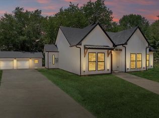 114 Pearce Dr, Pottsboro, TX 75076