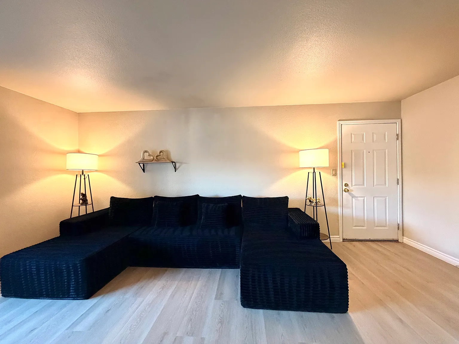 5314 River Glen Dr #2 - BB126 — Photo 2