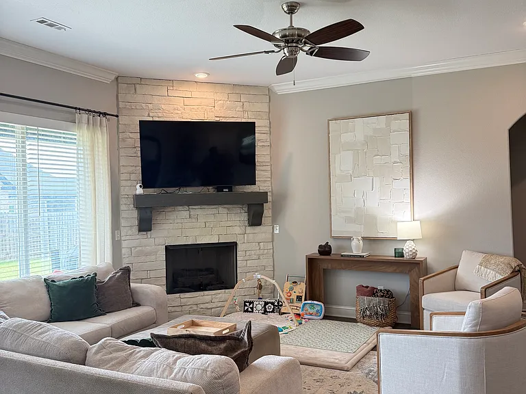 5761 W Cane Hill Dr — Photo 4
