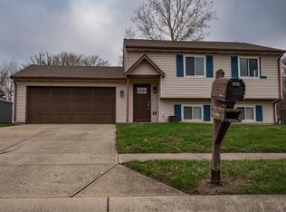 1122 Blue Jay Dr, Greentown, IN 46936
