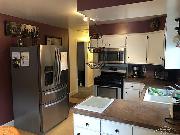 3rd image of 2296 Linda St