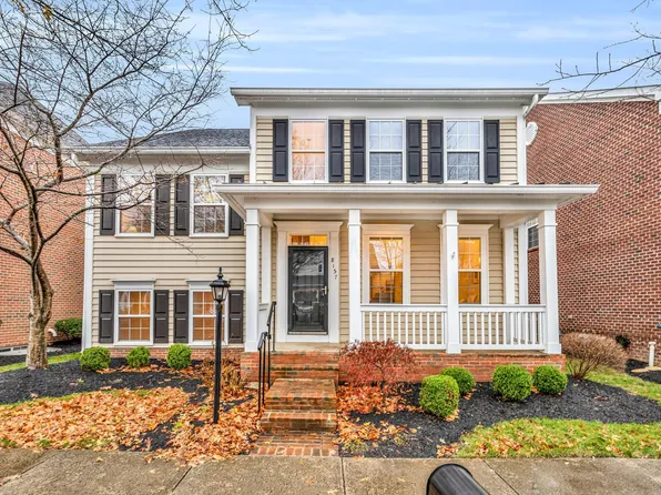 8157 Thurston Hall Blvd, New Albany, OH 43054