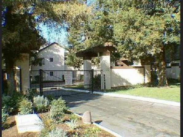 3701 Colonial Dr APT 235, Modesto, CA 95356