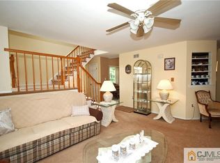 903 Montague Ave, Iselin, NJ 08830