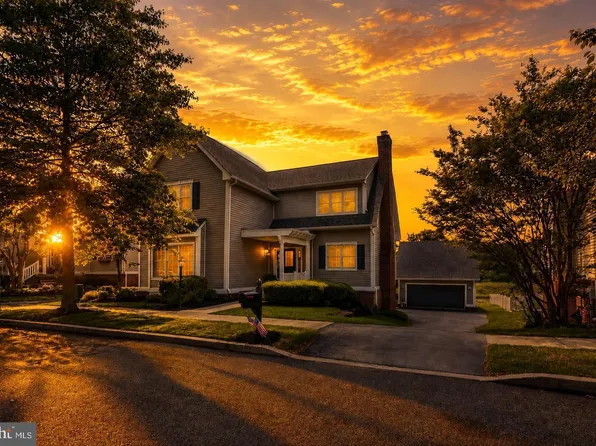 435 Fairmont Dr, Chester Springs, PA 19425