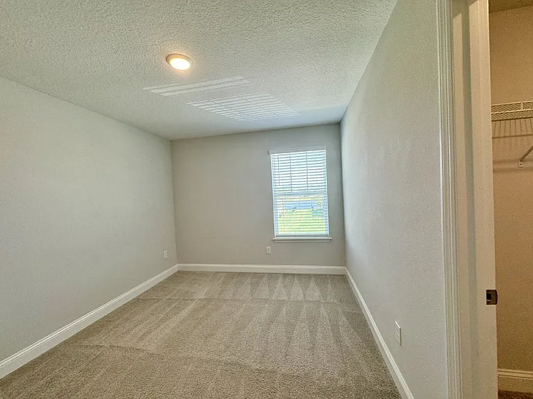 13870 Harlowton Ave — Photo 34