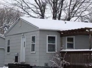 225 Hagge St, Worthington, MN 56187