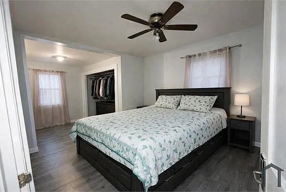 1235 Kappes St — Photo 7