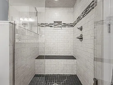 520 Byron St — Photo 24