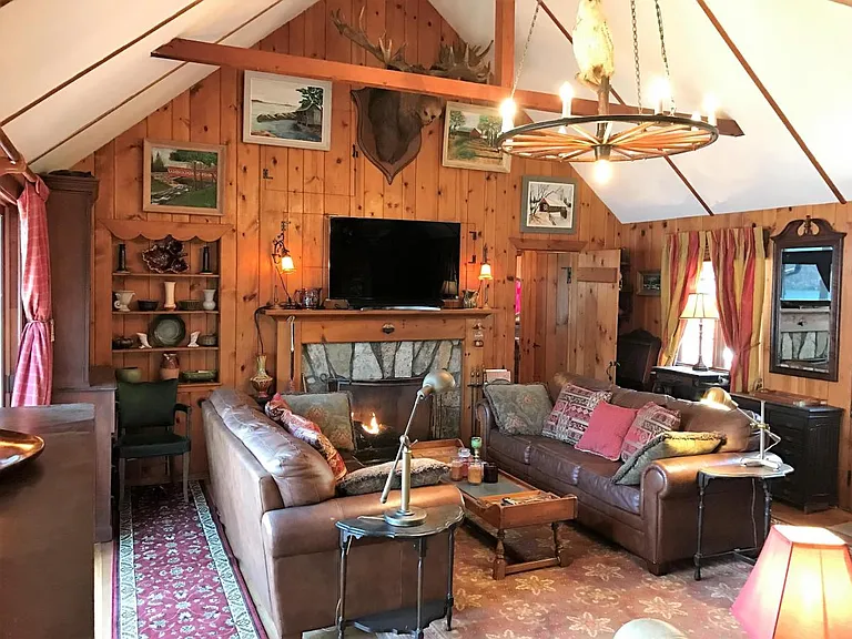 10 Juniper Ln — Photo 9