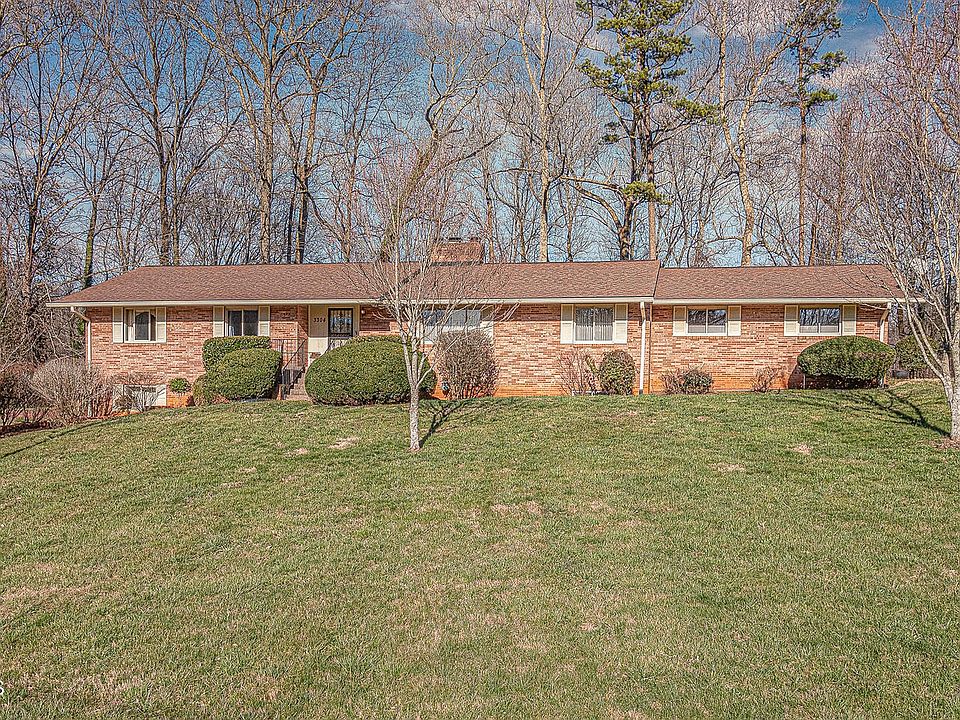 1st image of 3304 Timberlake Dr