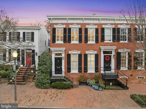 3011 Dumbarton St NW, Washington, DC 20007