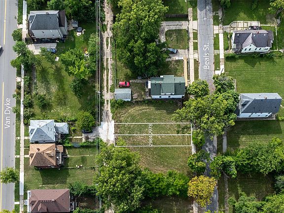 4th image of 2978 Beals St