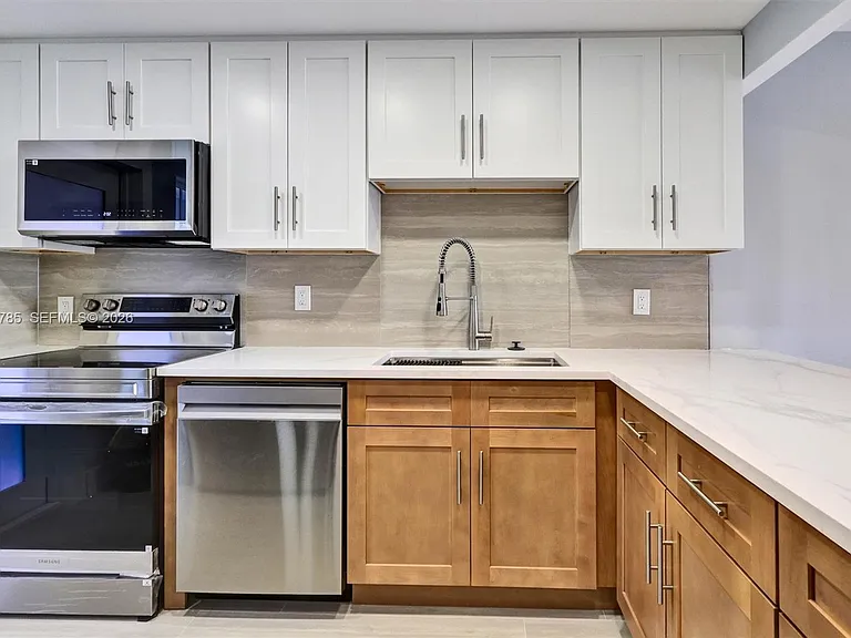 2940 N Course Dr #311 — Photo 15