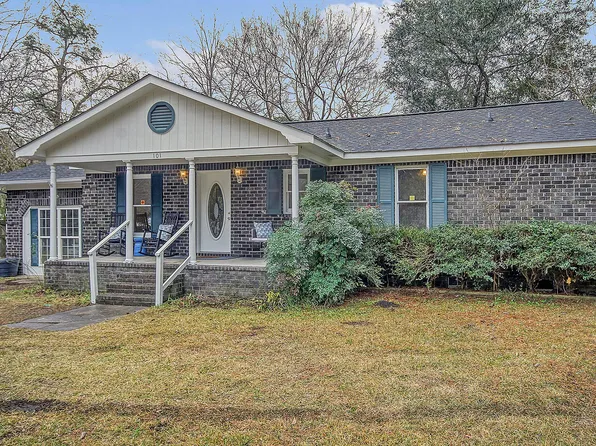 101 Bell Dr, Summerville, SC 29485