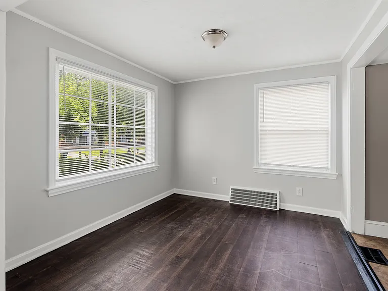 5508 Dalewood Ave — Photo 5