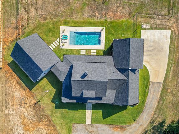 3rd image of 22211 County Road 1199