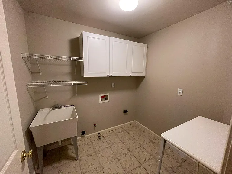 1231 Promontory Path — Photo 24